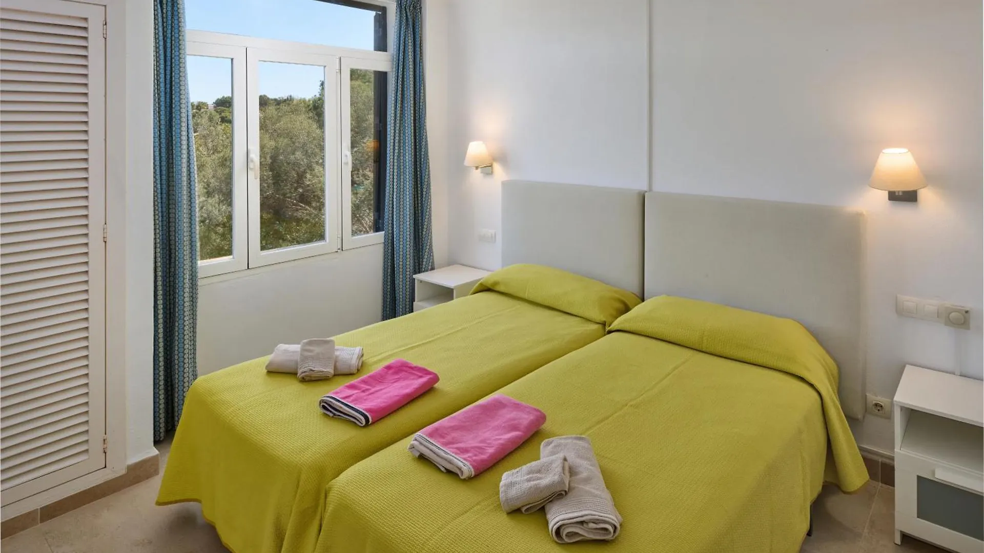 Sea Frontline Apartment 'Charo' Pool And Wifi Santanyi