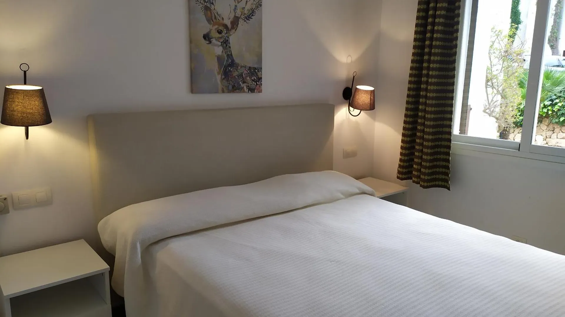 Sea Frontline Apartment 'Charo' Pool And Wifi Santanyi